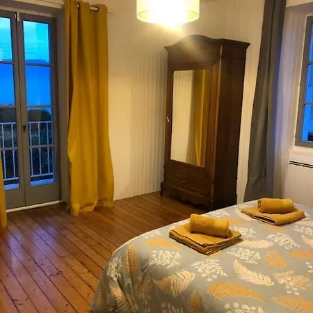 Evalou De 240 M². *
