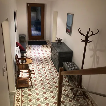 Evalou De 240 M². * Trévignin