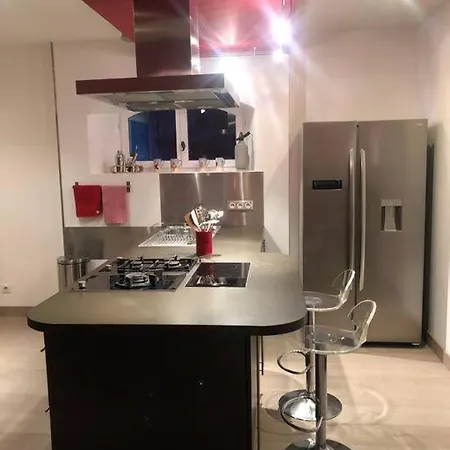 Evalou De 240 M². *
