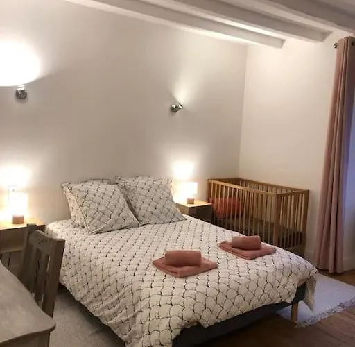 Evalou De 240 M². Villa Trévignin