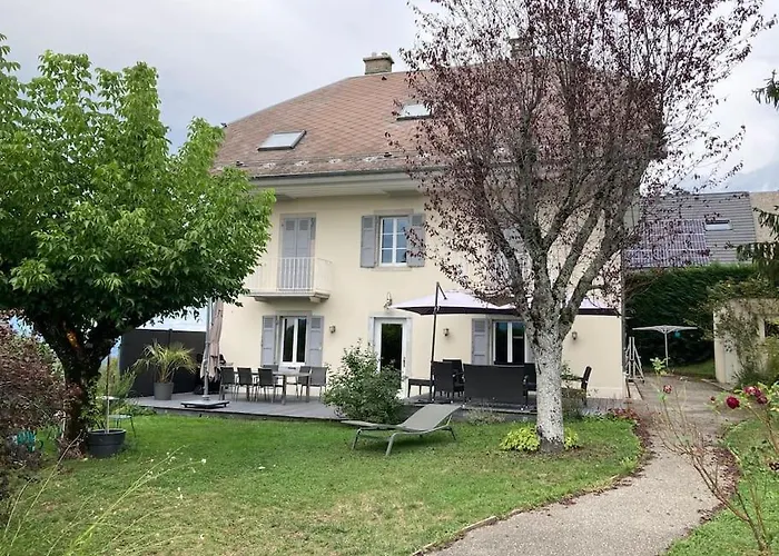 Evalou De 240 M².