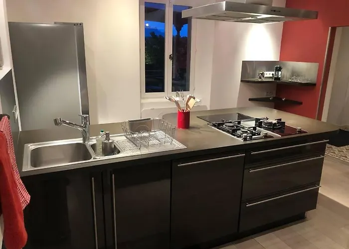 Evalou De 240 M². * Trévignin
